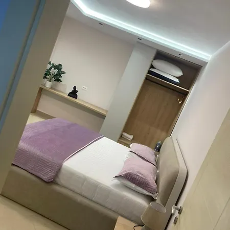 Apartment Your *